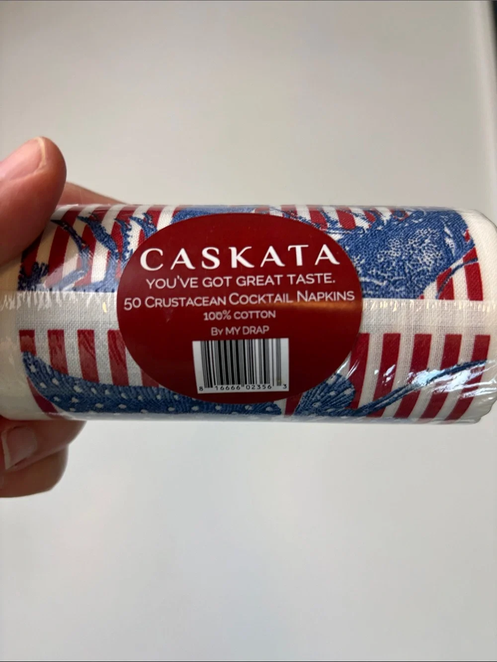 Bundle 2/$30! NEW 50-pack Disposable Cotton Napkins Aquatic Patriotic